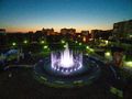 Svetomuzykal'nyj fontan Tomsk.jpg